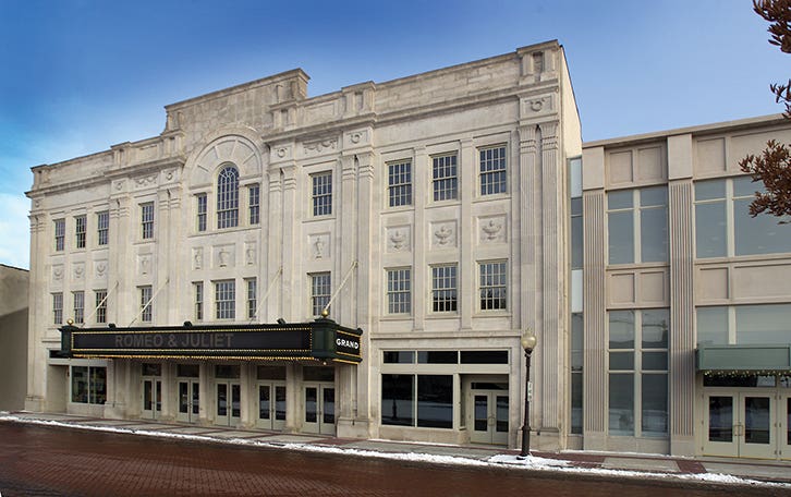 grandtheater_d721.jpg