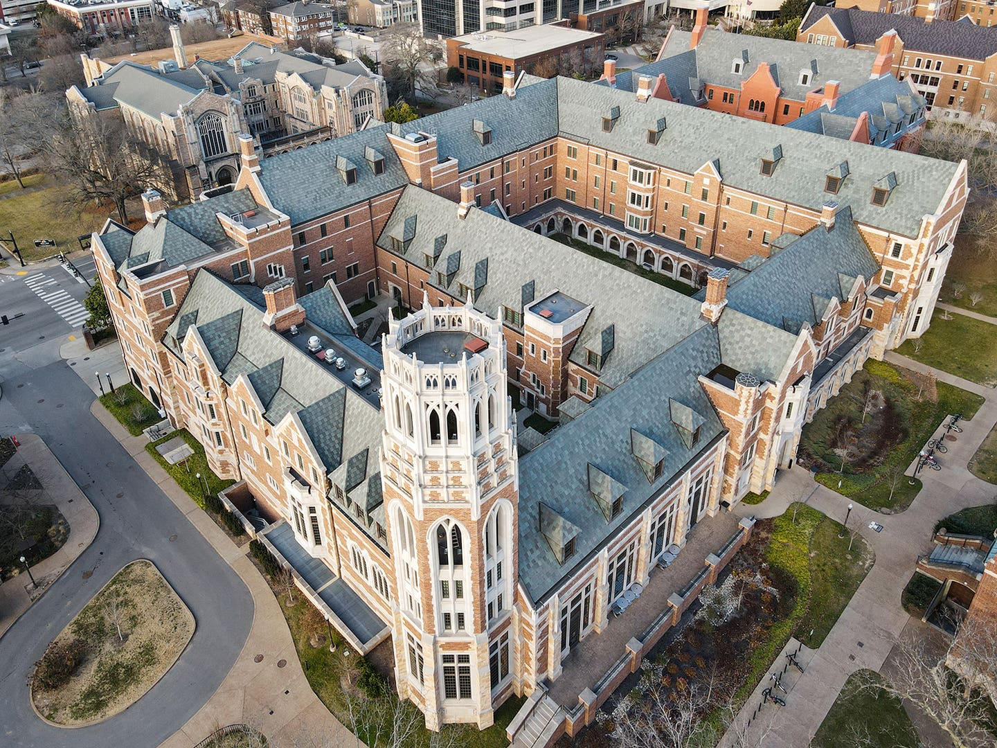 vanderbilt-university_barnard-hall_ludoslate_01.jpg
